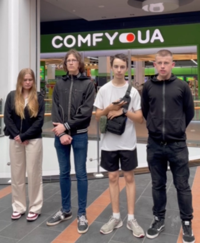Як підтримка ЛГБТ позначилася на показниках компанії Comfy? - Хмарочос